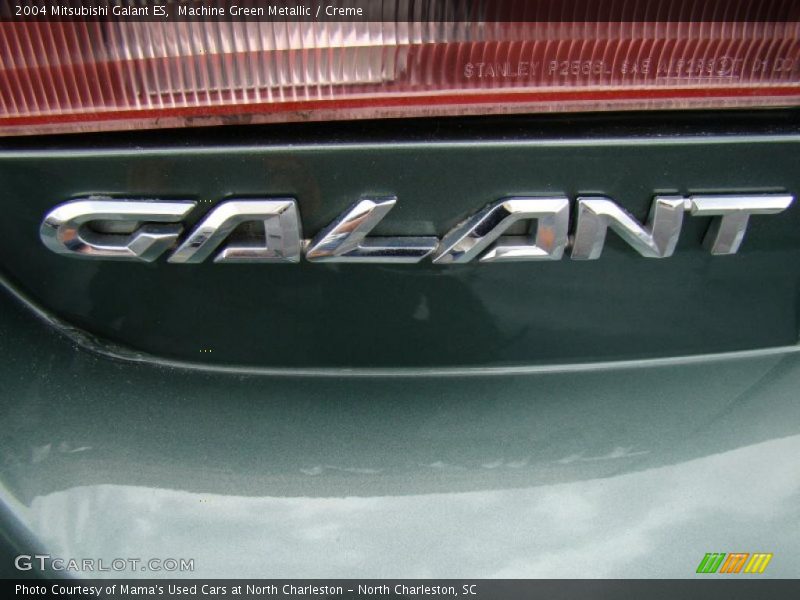 Machine Green Metallic / Creme 2004 Mitsubishi Galant ES