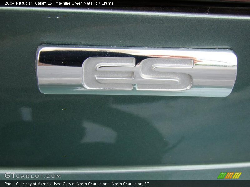 Machine Green Metallic / Creme 2004 Mitsubishi Galant ES