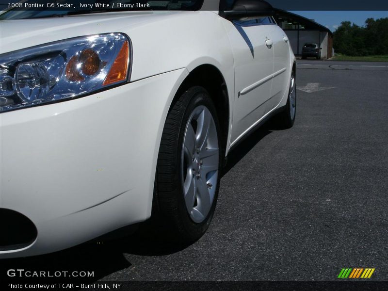 Ivory White / Ebony Black 2008 Pontiac G6 Sedan