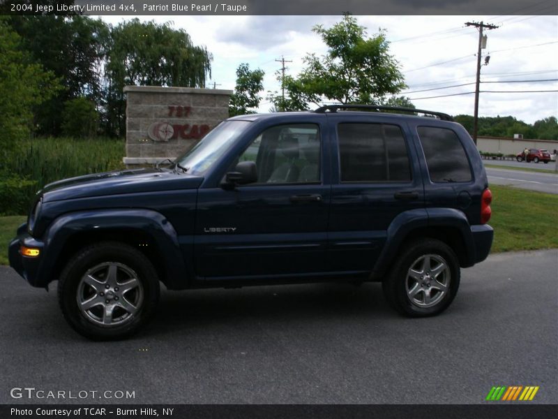 Patriot Blue Pearl / Taupe 2004 Jeep Liberty Limited 4x4