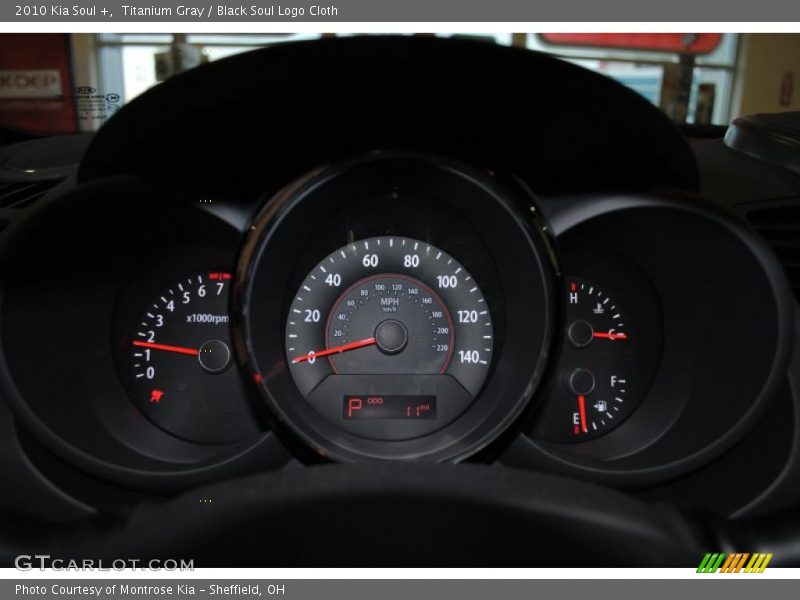 Titanium Gray / Black Soul Logo Cloth 2010 Kia Soul +
