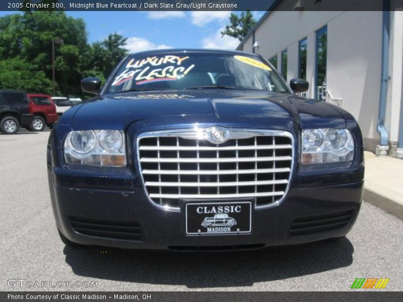 Midnight Blue Pearlcoat / Dark Slate Gray/Light Graystone 2005 Chrysler 300