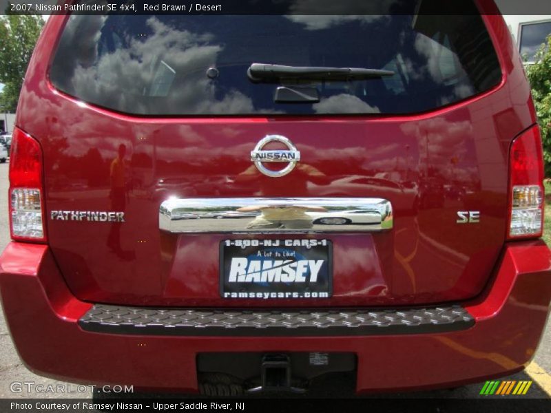 Red Brawn / Desert 2007 Nissan Pathfinder SE 4x4