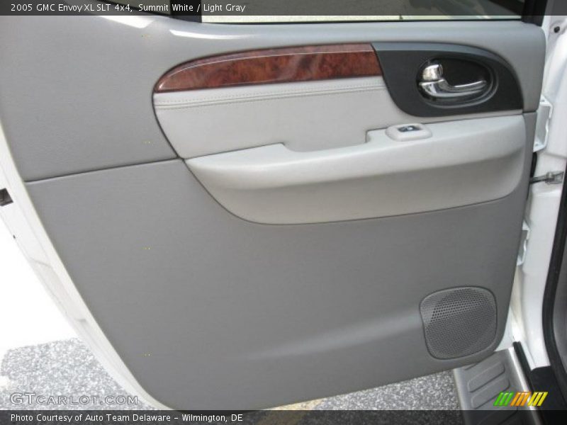 Summit White / Light Gray 2005 GMC Envoy XL SLT 4x4