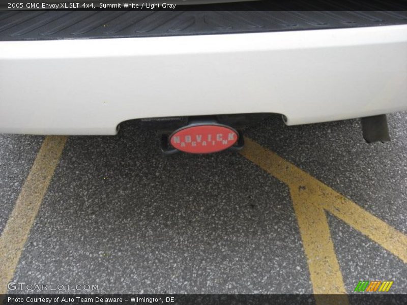 Summit White / Light Gray 2005 GMC Envoy XL SLT 4x4