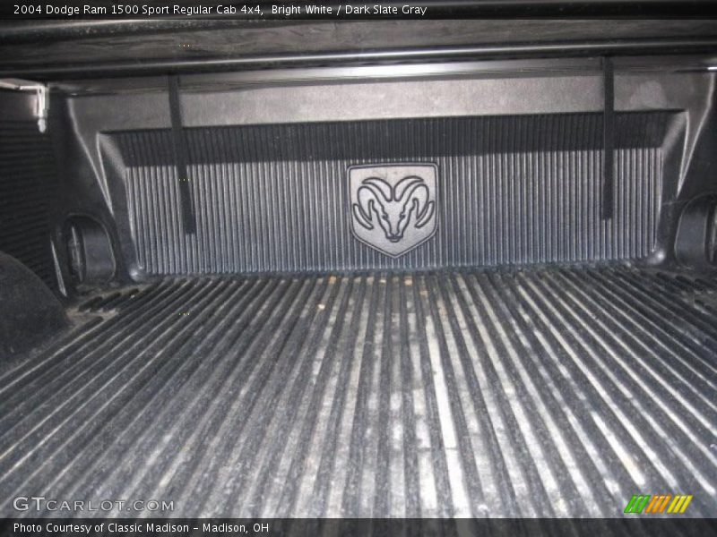 Bright White / Dark Slate Gray 2004 Dodge Ram 1500 Sport Regular Cab 4x4