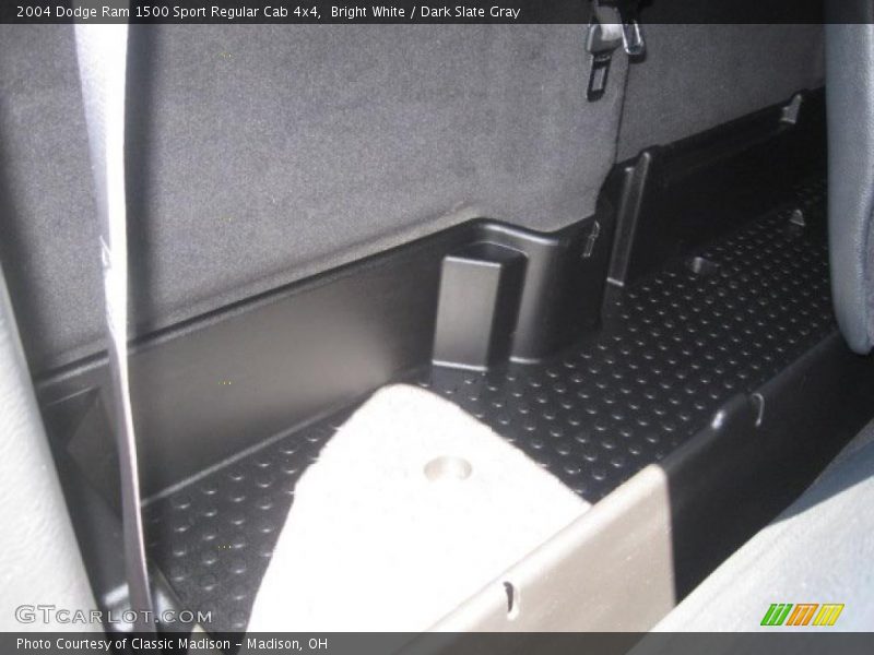 Bright White / Dark Slate Gray 2004 Dodge Ram 1500 Sport Regular Cab 4x4