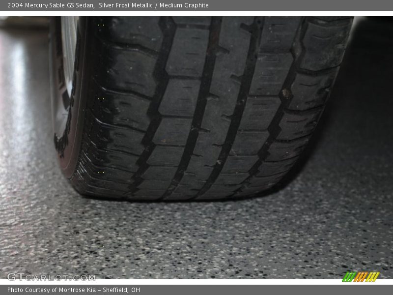 Silver Frost Metallic / Medium Graphite 2004 Mercury Sable GS Sedan