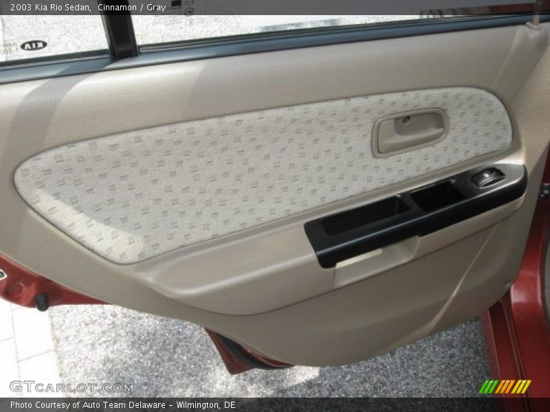 Cinnamon / Gray 2003 Kia Rio Sedan