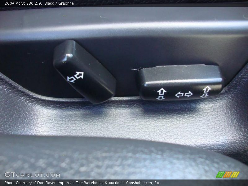 Black / Graphite 2004 Volvo S80 2.9