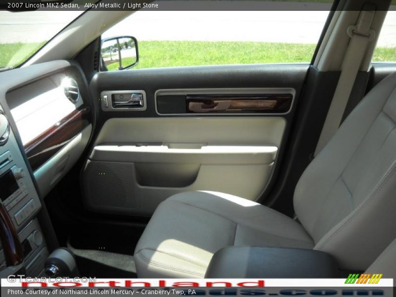 Alloy Metallic / Light Stone 2007 Lincoln MKZ Sedan