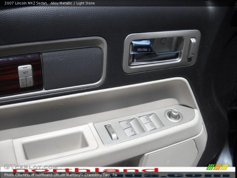 Alloy Metallic / Light Stone 2007 Lincoln MKZ Sedan