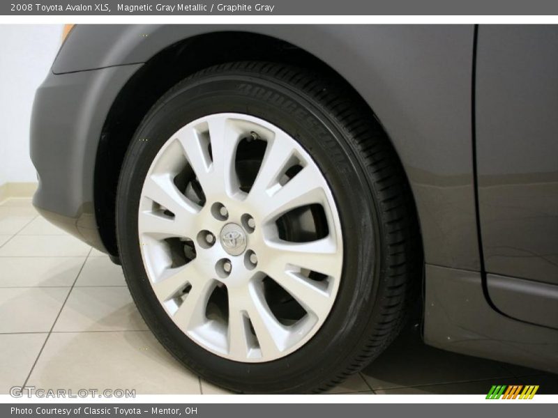 Magnetic Gray Metallic / Graphite Gray 2008 Toyota Avalon XLS