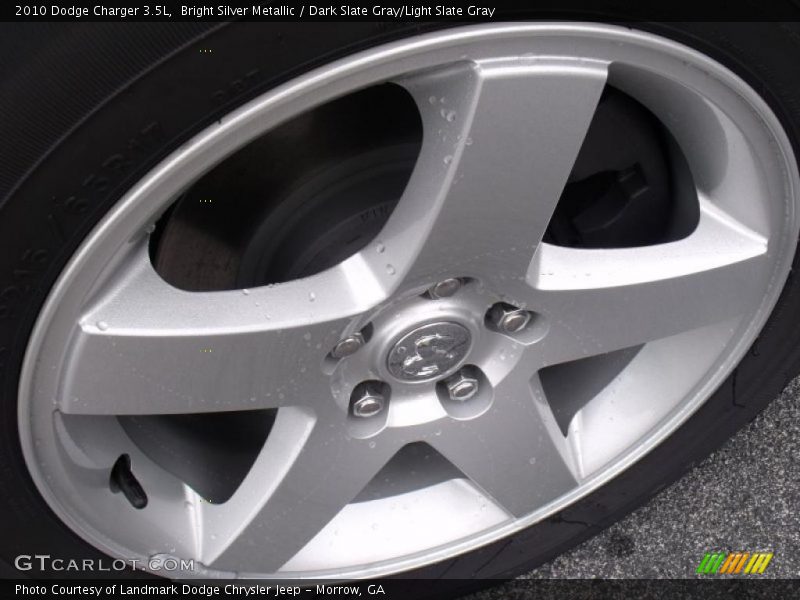 Bright Silver Metallic / Dark Slate Gray/Light Slate Gray 2010 Dodge Charger 3.5L