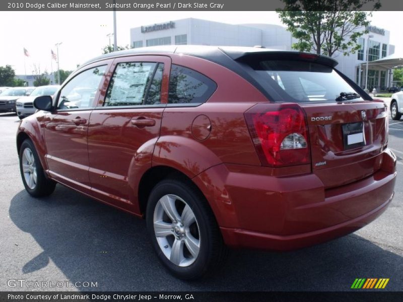 Sunburst Orange Pearl / Dark Slate Gray 2010 Dodge Caliber Mainstreet