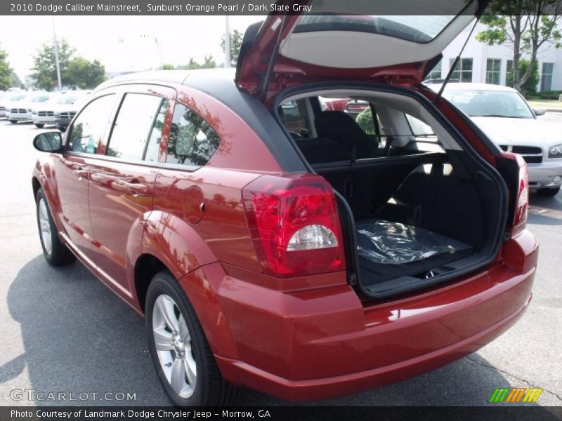 Sunburst Orange Pearl / Dark Slate Gray 2010 Dodge Caliber Mainstreet