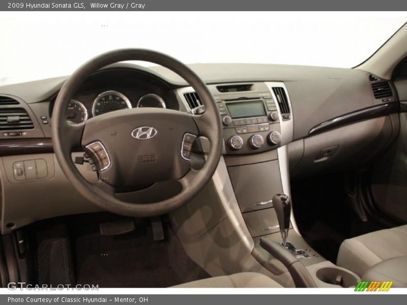 Willow Gray / Gray 2009 Hyundai Sonata GLS