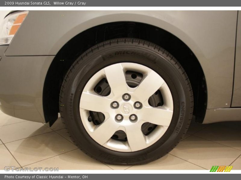 Willow Gray / Gray 2009 Hyundai Sonata GLS