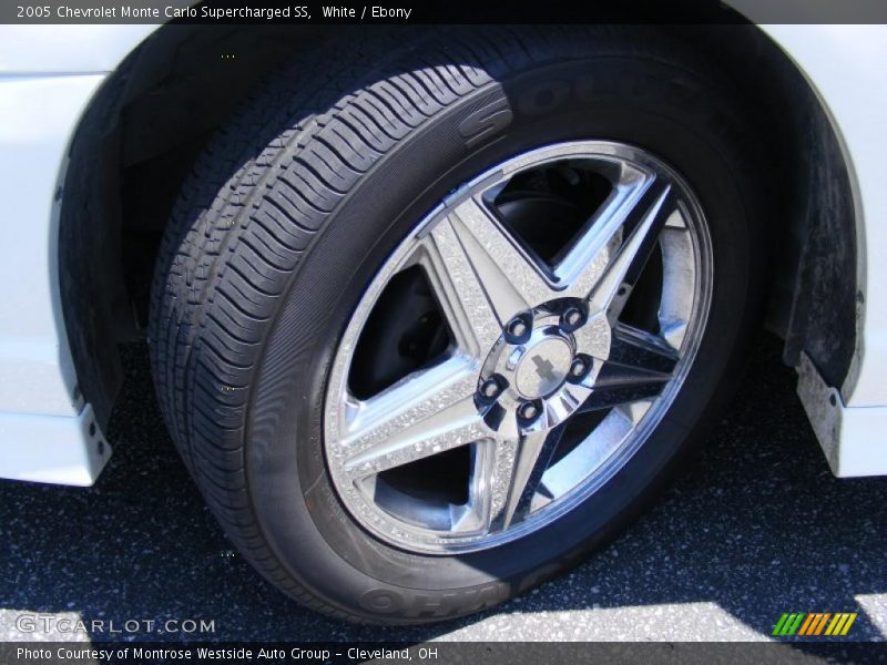 White / Ebony 2005 Chevrolet Monte Carlo Supercharged SS