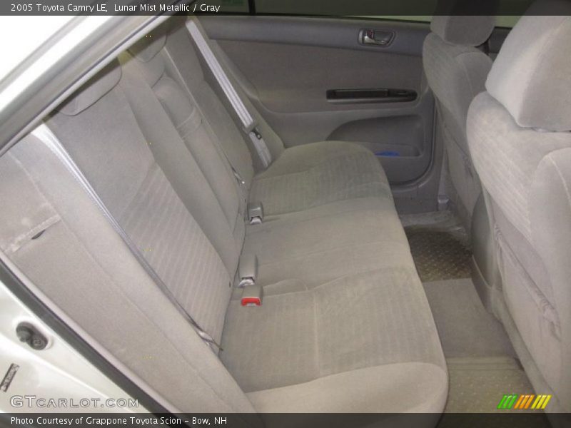 Lunar Mist Metallic / Gray 2005 Toyota Camry LE