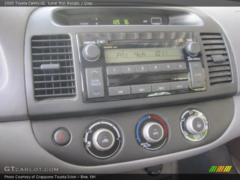 Lunar Mist Metallic / Gray 2005 Toyota Camry LE