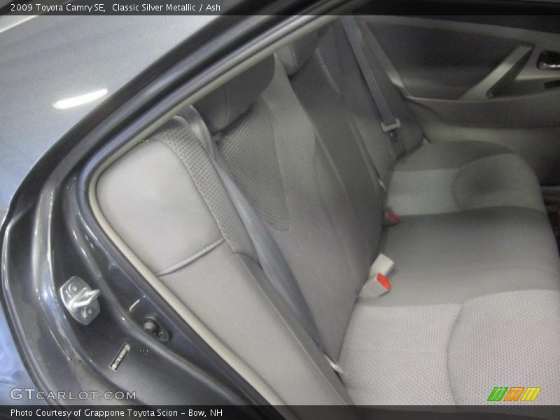 Classic Silver Metallic / Ash 2009 Toyota Camry SE