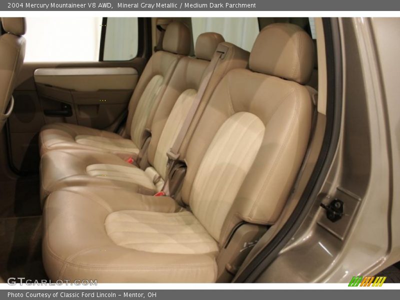 Mineral Gray Metallic / Medium Dark Parchment 2004 Mercury Mountaineer V8 AWD