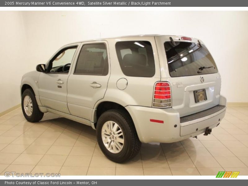 Satellite Silver Metallic / Black/Light Parchment 2005 Mercury Mariner V6 Convenience 4WD