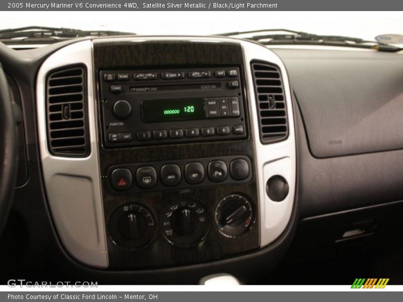 Satellite Silver Metallic / Black/Light Parchment 2005 Mercury Mariner V6 Convenience 4WD