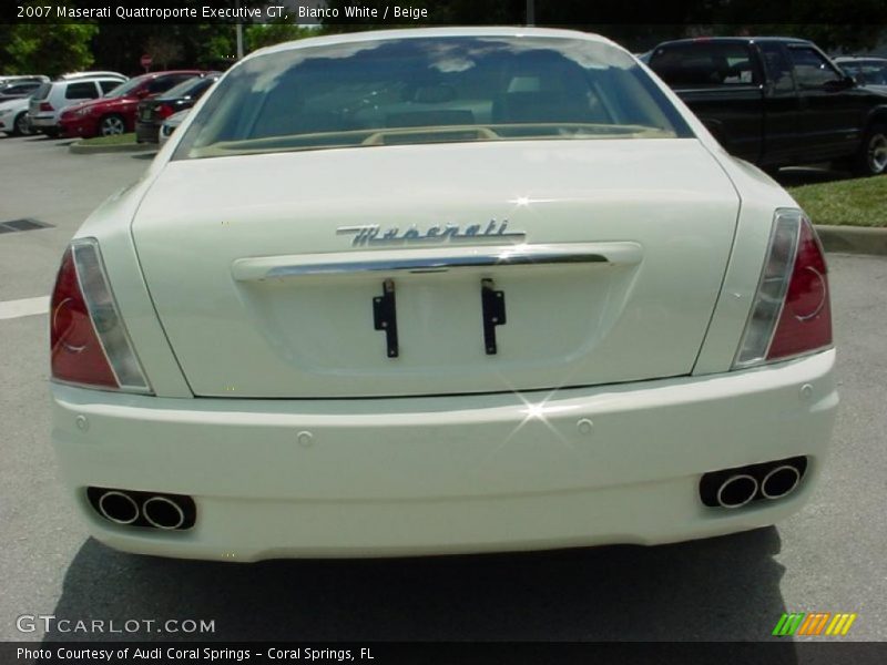 Bianco White / Beige 2007 Maserati Quattroporte Executive GT