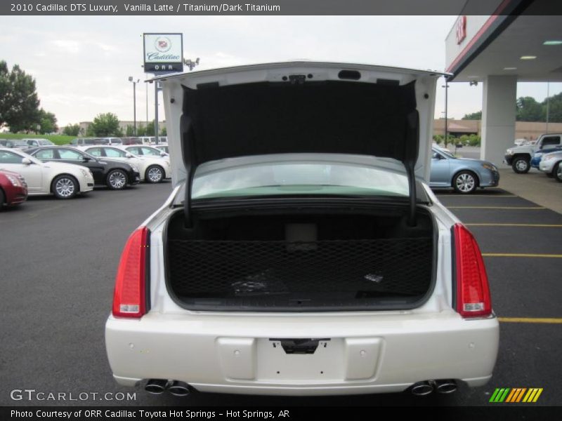 Vanilla Latte / Titanium/Dark Titanium 2010 Cadillac DTS Luxury