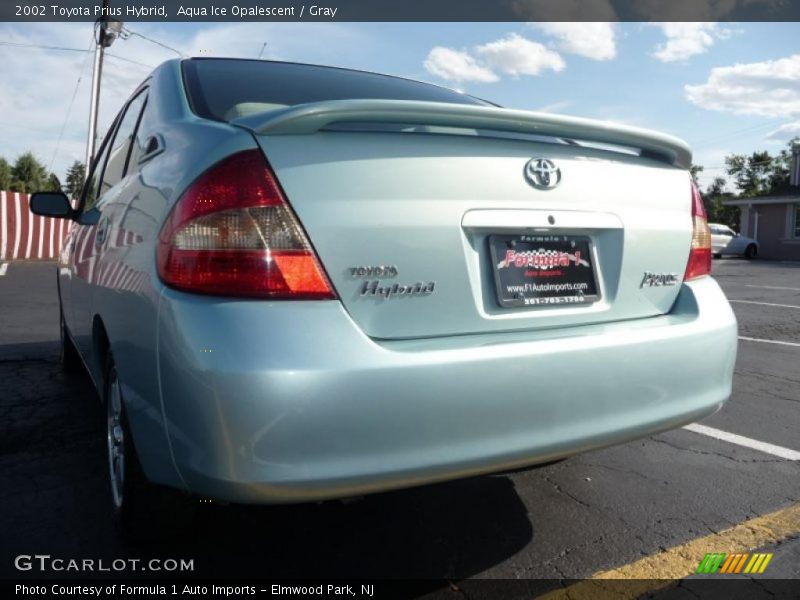 Aqua Ice Opalescent / Gray 2002 Toyota Prius Hybrid