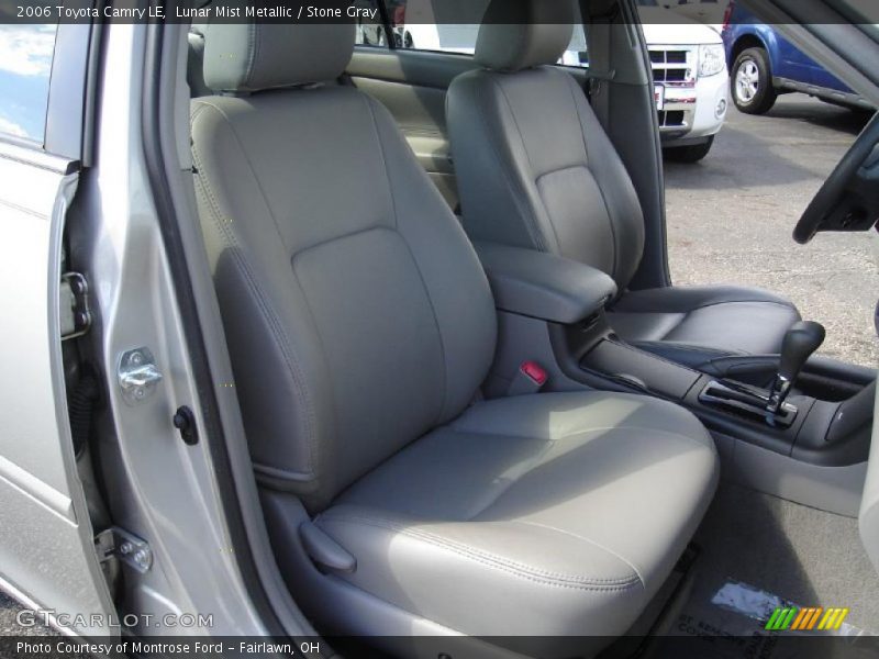 Lunar Mist Metallic / Stone Gray 2006 Toyota Camry LE