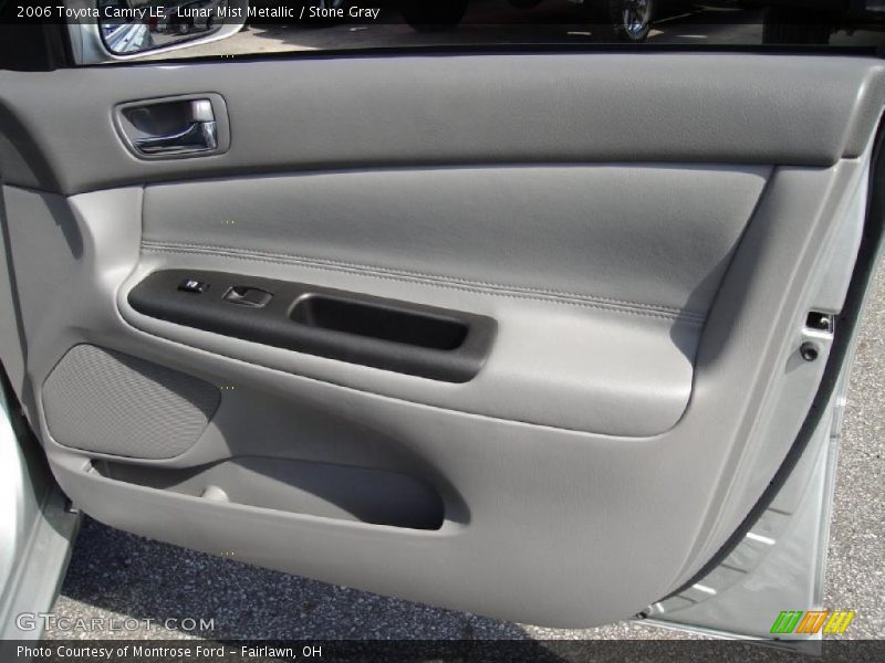 Lunar Mist Metallic / Stone Gray 2006 Toyota Camry LE