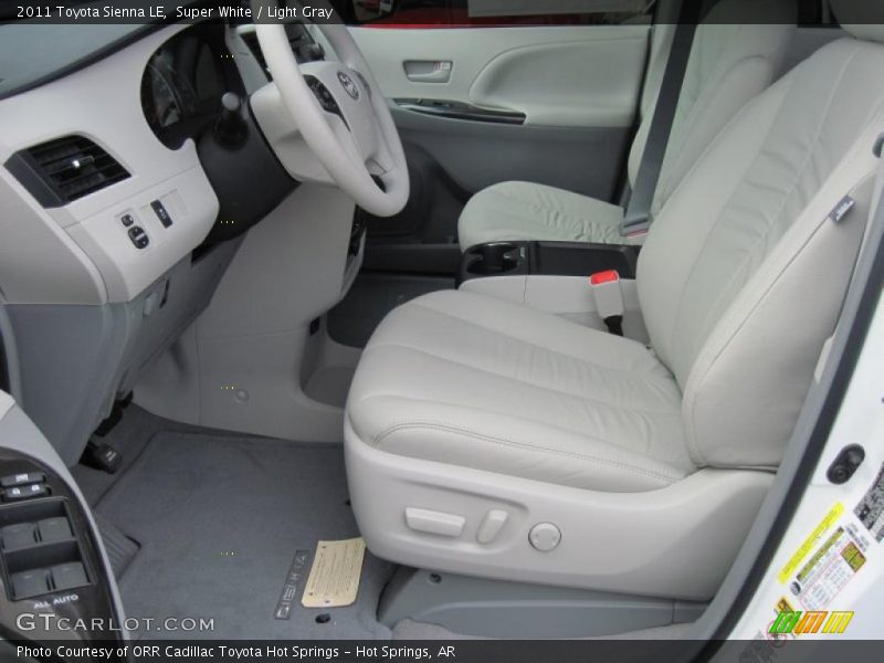 Super White / Light Gray 2011 Toyota Sienna LE