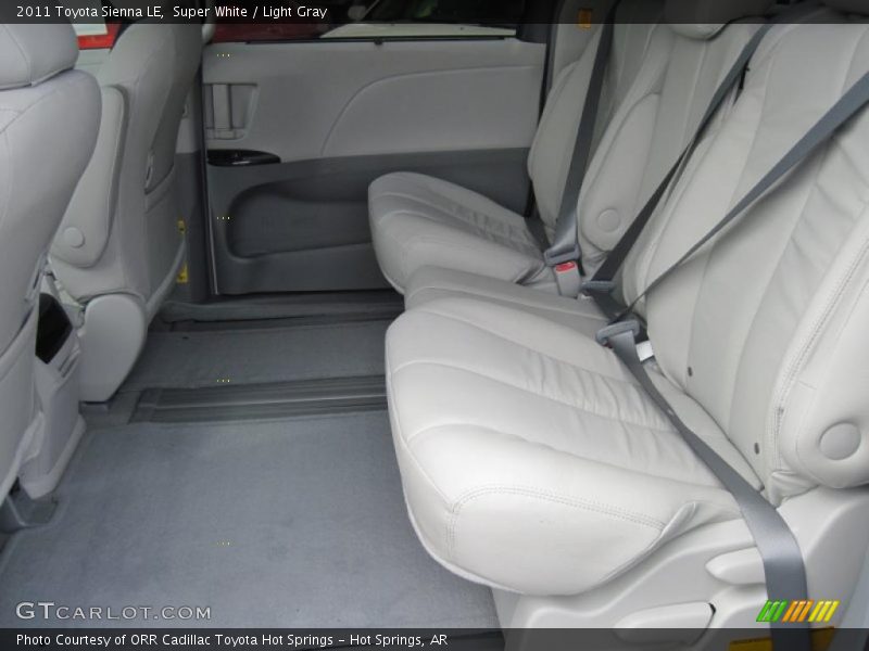 Super White / Light Gray 2011 Toyota Sienna LE