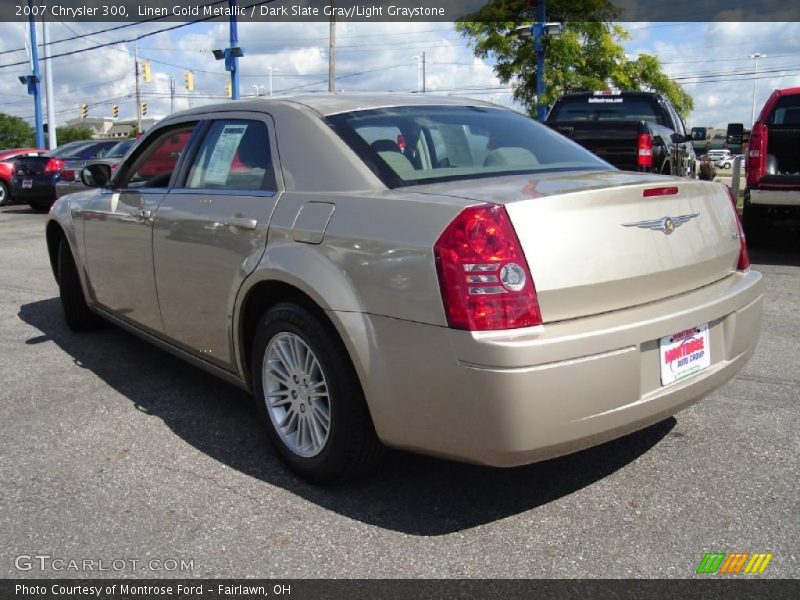 Linen Gold Metallic / Dark Slate Gray/Light Graystone 2007 Chrysler 300