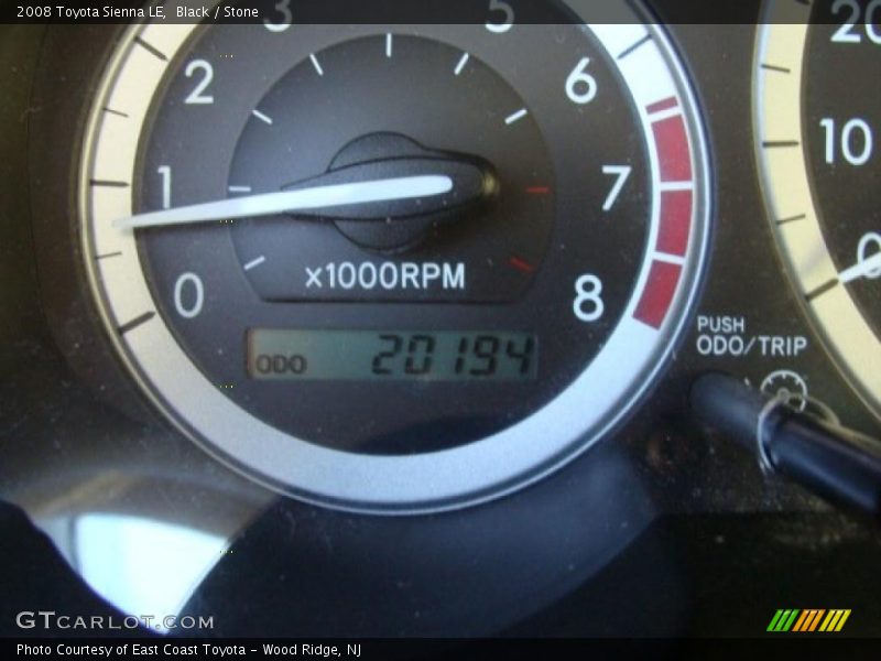 Black / Stone 2008 Toyota Sienna LE