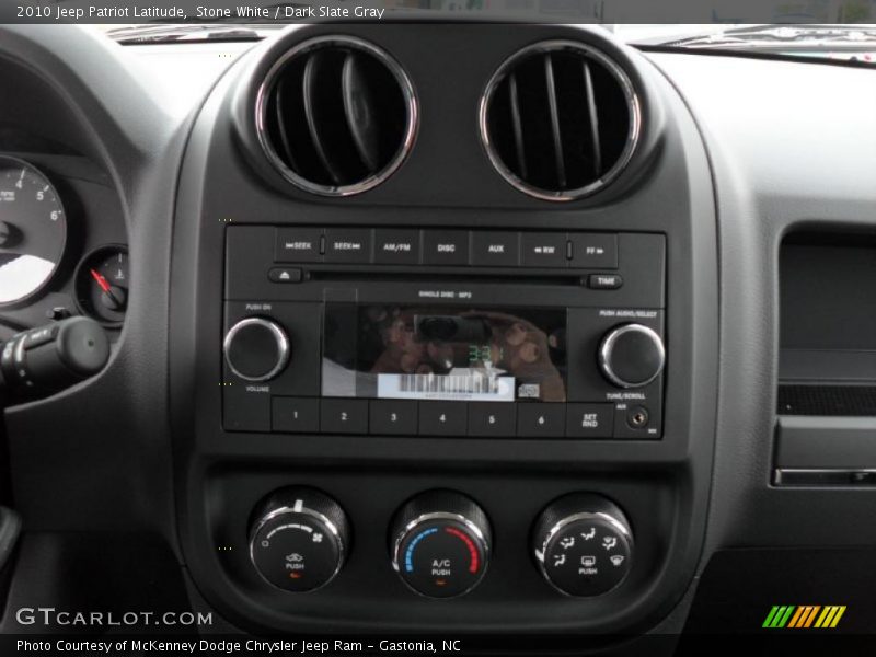 Stone White / Dark Slate Gray 2010 Jeep Patriot Latitude