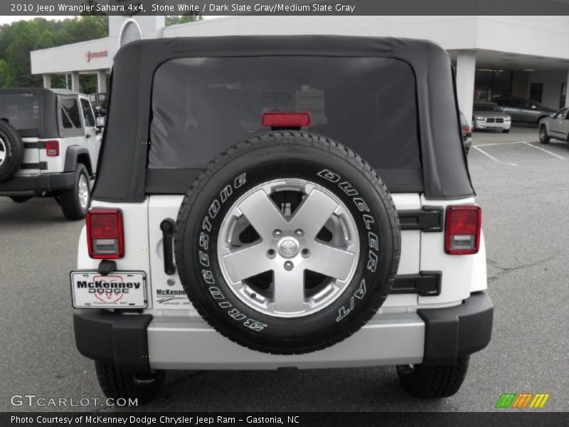 Stone White / Dark Slate Gray/Medium Slate Gray 2010 Jeep Wrangler Sahara 4x4