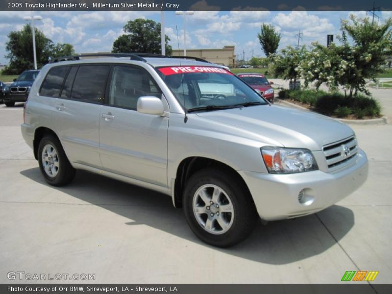Millenium Silver Metallic / Gray 2005 Toyota Highlander V6