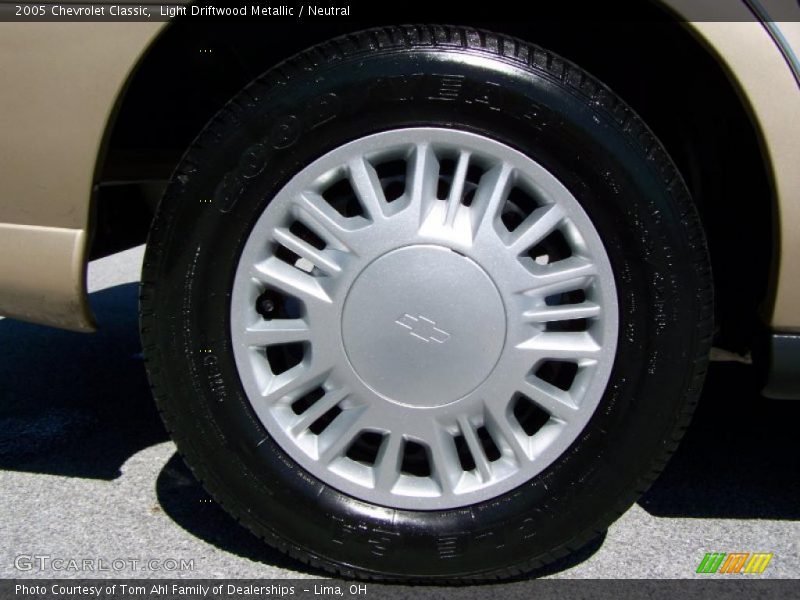 Light Driftwood Metallic / Neutral 2005 Chevrolet Classic