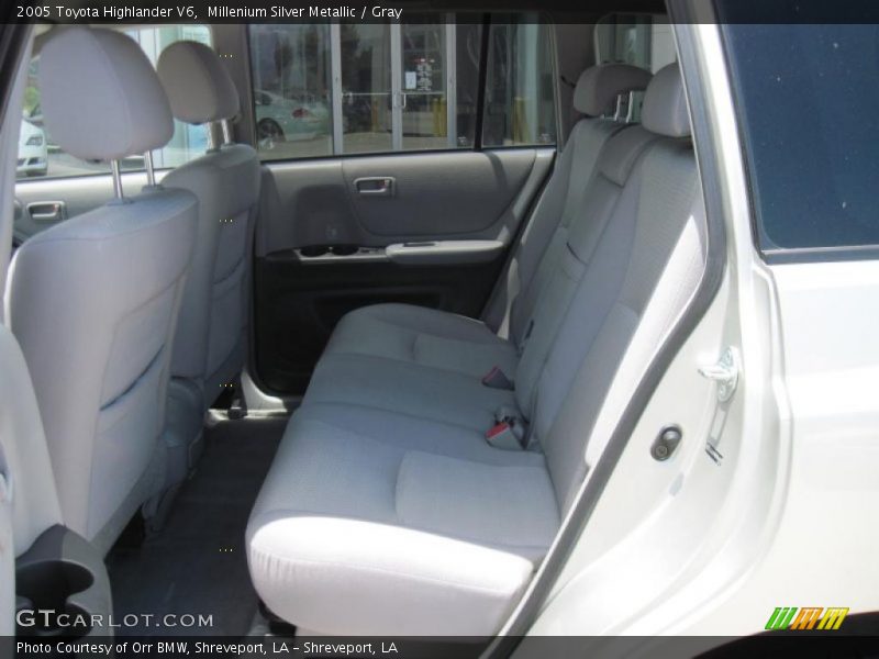 Millenium Silver Metallic / Gray 2005 Toyota Highlander V6