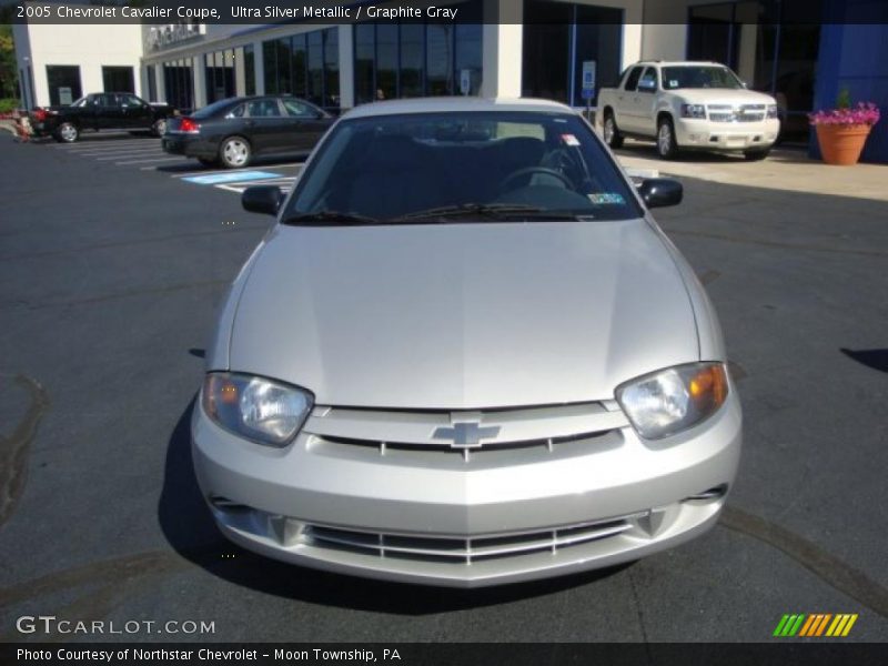 Ultra Silver Metallic / Graphite Gray 2005 Chevrolet Cavalier Coupe