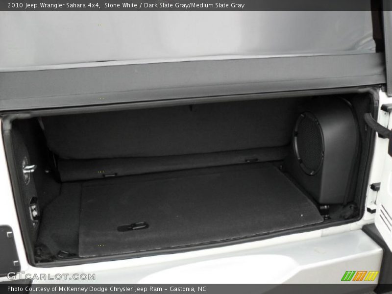 Stone White / Dark Slate Gray/Medium Slate Gray 2010 Jeep Wrangler Sahara 4x4