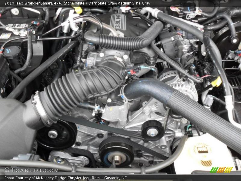 Stone White / Dark Slate Gray/Medium Slate Gray 2010 Jeep Wrangler Sahara 4x4