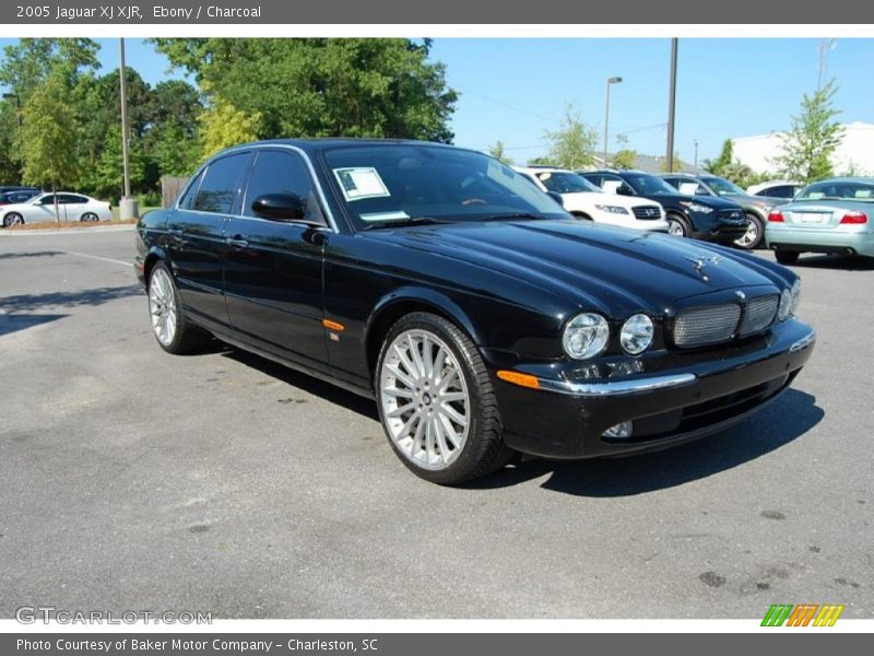 Ebony / Charcoal 2005 Jaguar XJ XJR