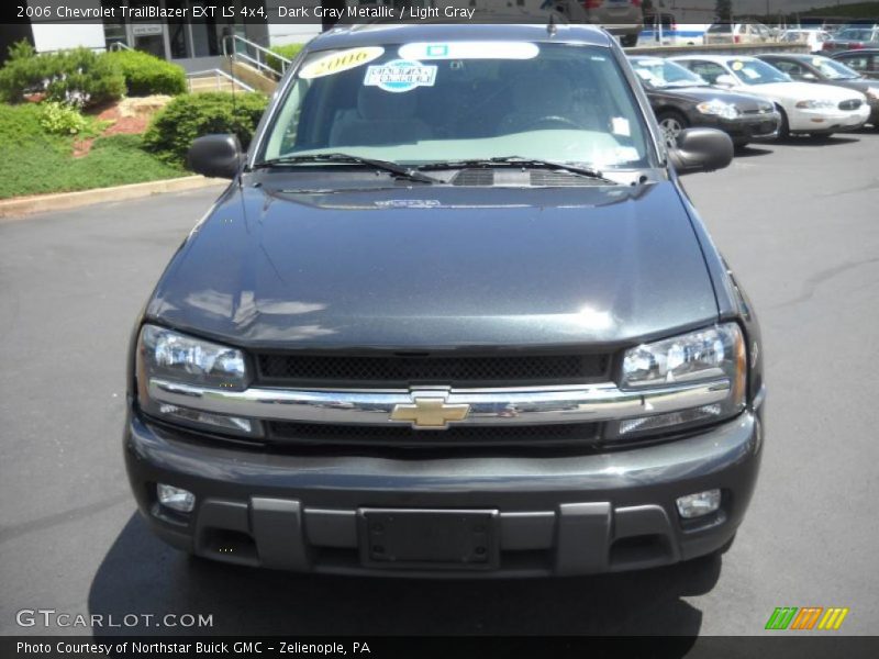 Dark Gray Metallic / Light Gray 2006 Chevrolet TrailBlazer EXT LS 4x4