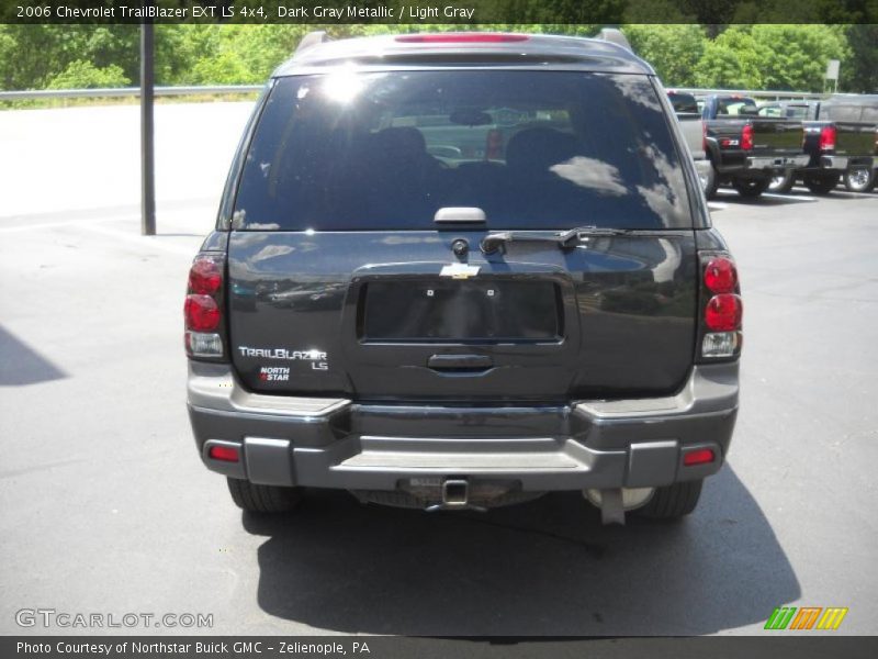 Dark Gray Metallic / Light Gray 2006 Chevrolet TrailBlazer EXT LS 4x4