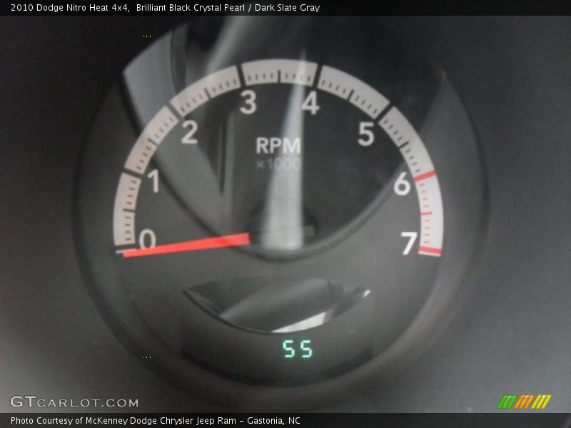 Brilliant Black Crystal Pearl / Dark Slate Gray 2010 Dodge Nitro Heat 4x4